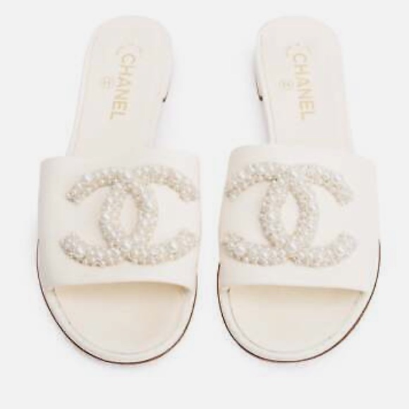 Shoes - CC Flat Sandal Pearl
